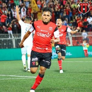 Alajuelense se reencuentra con el triunfo y derrota 2-1 al Cartaginés