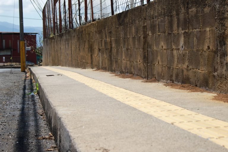 Municipalidad de San Rafael invierte más de ¢75 millones en mejora de aceras