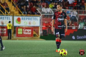 La Liga se sacude la mala racha y vence a Pérez Zeledón