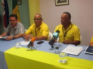 14.000 trabajadores del ICE a huelga el lunes por “despidos masivos” en la institución