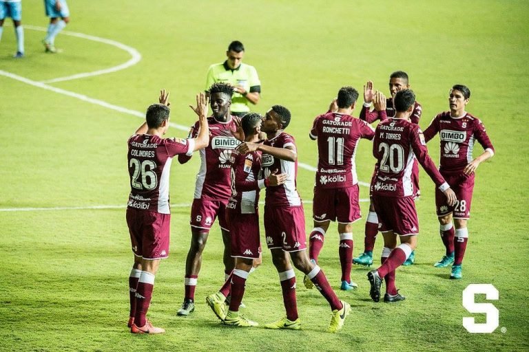 Saprissa remonta en Guápiles, con dos golazos