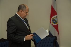 Ingreso a Alianza del Pacífico sin reforma fiscal “resulta inútil”, afirma Presidente Solís