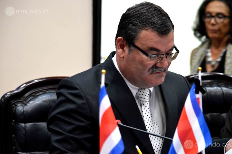 PAC designa a Javier Cambronero y Marlene Madrigal como jefe y subjefa de fracción para el último año
