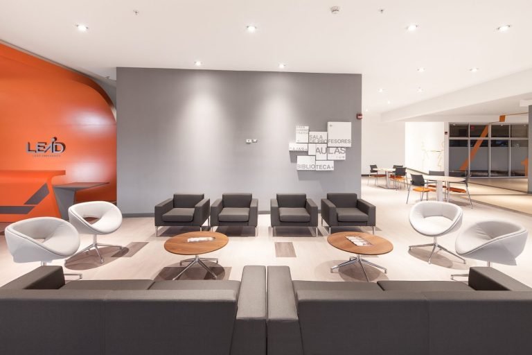 Cuenta atrás para apertura de moderna Universidad LEAD