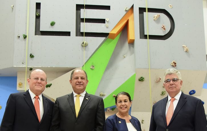 LEAD University abre sus puertas a estudiantes en ciencias empresariales y económicas