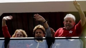 Lula asumiría ministerio en gobierno de Rousseff para evitar la Justicia