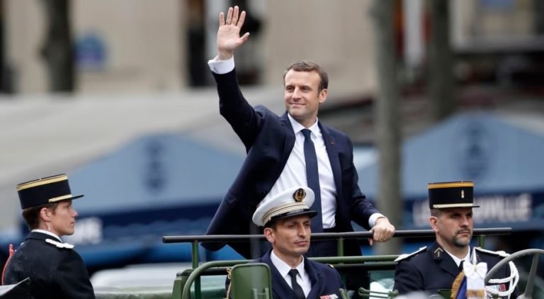 Macron asume la presidencia de Francia y promete unidad