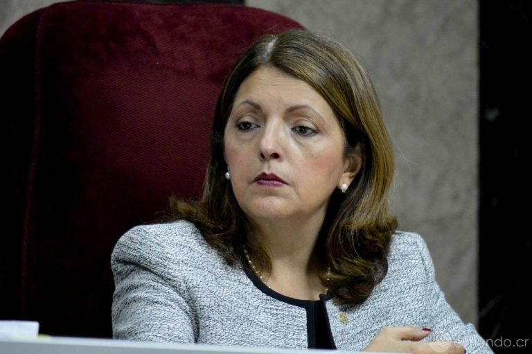 Doris Arias: La búsqueda de un chivo expiatorio a toda costa no puede mancillar la dignidad de las personas