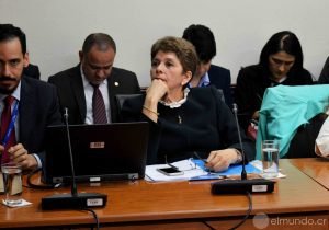 Comisión de Ingreso y Gasto Público solicita explicaciones sobre hueco presupuestario