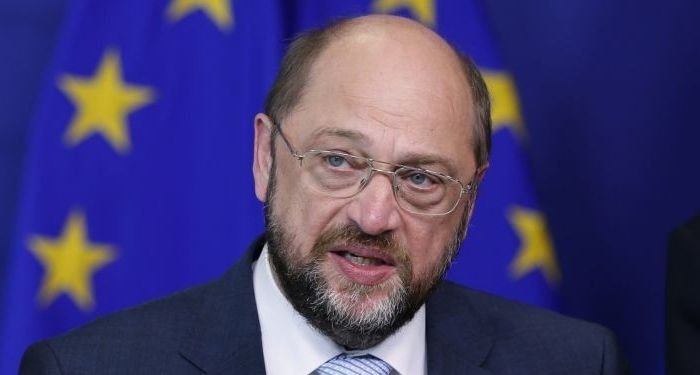 Schulz toma el timón del SPD para desafiar a Merkel en las urnas