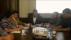 Alcalde pide a Ministro del MOPT intervenir vías de Desamparados