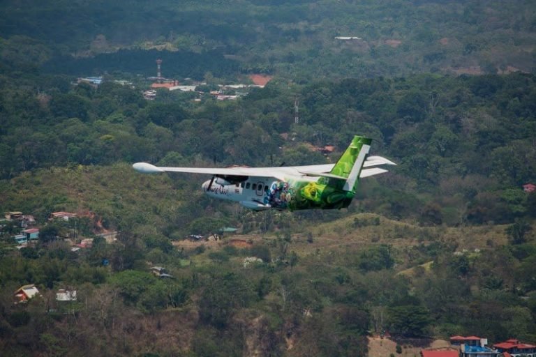 Nature Air lanza promoción por el día del padre