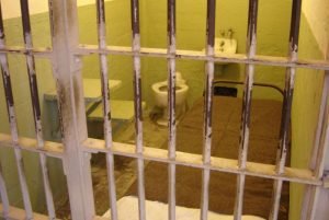 Alto Comisionado llama nuevamente a Irán a abolir pena capital a menores de edad