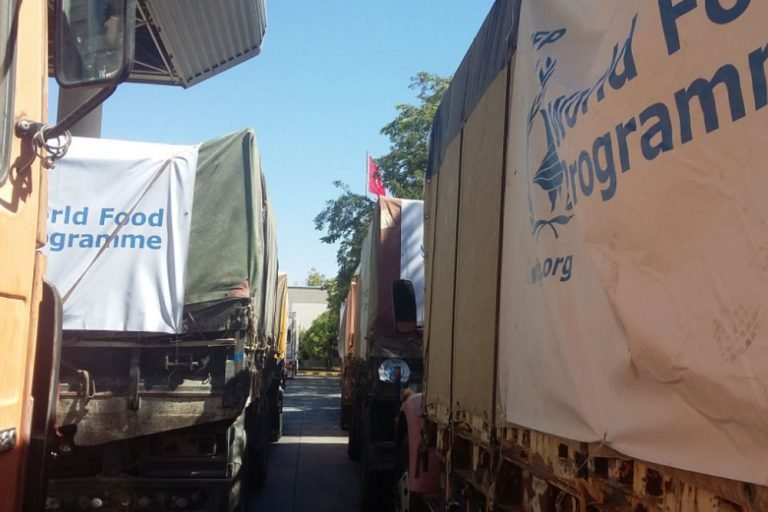 Convoy humanitario llega a zonas de difícil acceso en Siria