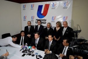 “Algunos se visten de socialcristianos y deberían estar en el partido de Otto Guevara”