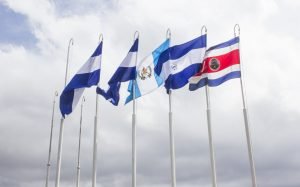 Centros educativos que tengan importante población estudiantil nicaragüense entonarán Himno de ese país el 30 de setiembre