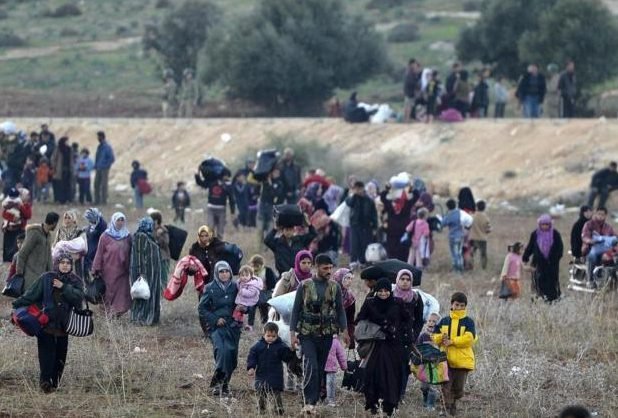 Merkel alienta a refugiados a instalarse en regiones rurales alemanas