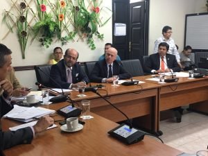 ABC se queja por responsabilidades que tendrían bancos si se aprueba Ley contra el Fraude