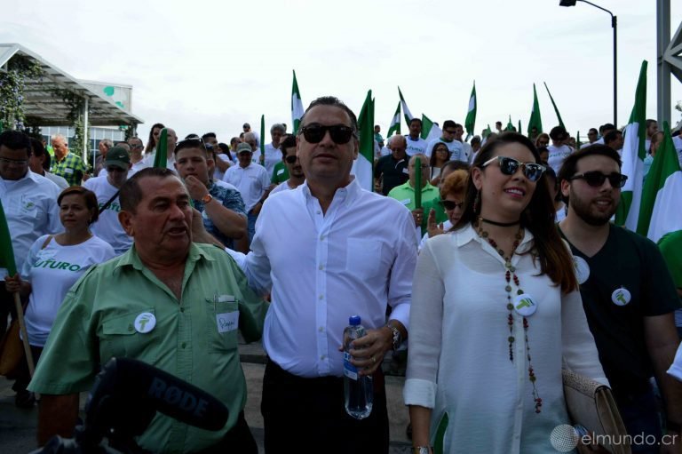 Roberto Thompson no lanzará su precandidatura presidencial por el PLN