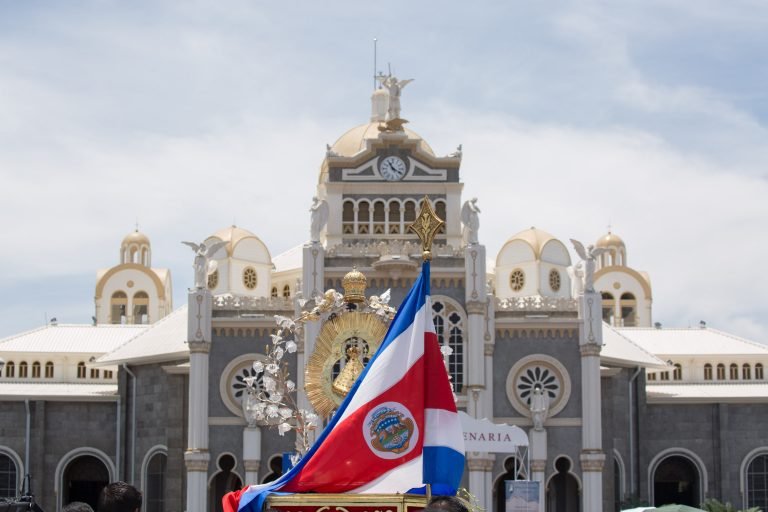 Vicepresidentes representarán al Poder Ejecutivo en la Basílica de los Ángeles