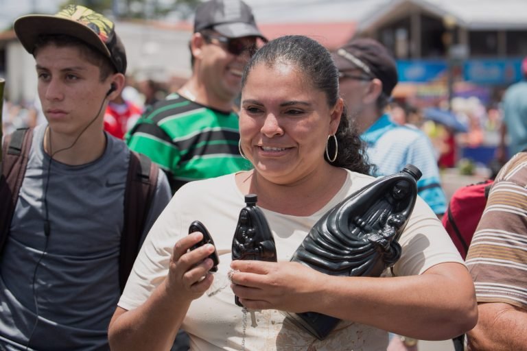 CCSS pide a romeros prevención y cuidado para una caminata segura y saludable 