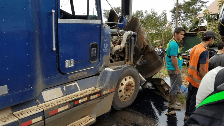 Accidente en Cutris de San Carlos deja tres fallecidos  y dos personas heridas