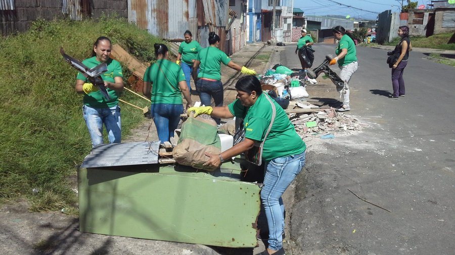 TibáslimpiezaLeónXIIIbasura (1)