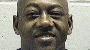 Corte Suprema de EEUU anula sentencia de muerte por jurado blanco