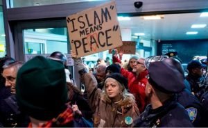 CPJ pide que EE.UU. no exija claves de redes sociales