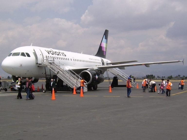 Volaris celebra este domingo su primera década por todo lo alto