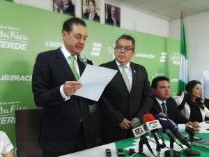 Antonio Álvarez Desanti oficializa su precandidatura presidencial en el PLN