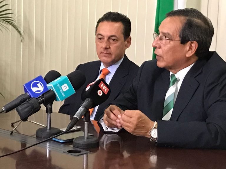 Álvarez Desanti encarga a Rolando González la tarea de sanar las heridas de la precampaña