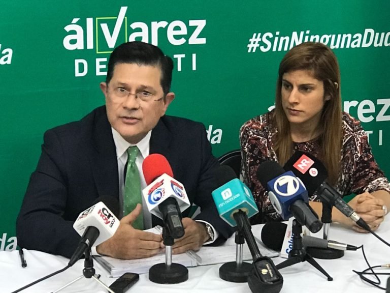 Francisco Chacón: “No me atrevo a calificar si fue ingenuidad o mala fe de José María”