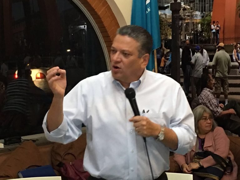 Rolando Araya realizará Seminario de Cultura Cuántica en el Club Unión