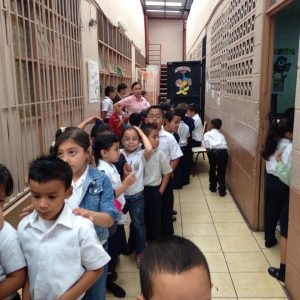 Grupo islamista Boko Haram destruyó más de 1.000 escuelas este año