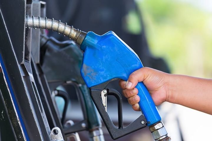 ARESEP aprueba rebaja de 72 colones en gasolina Súper y 63 en la Regular