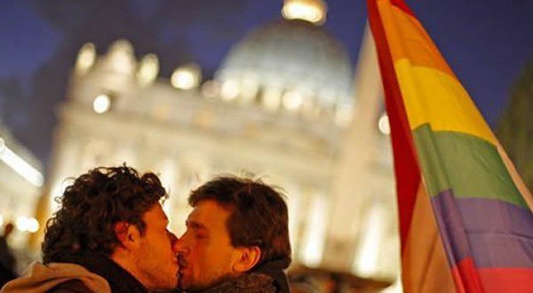 Las iglesias se abren a las parejas homosexuales en Alemania