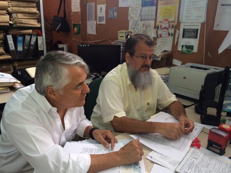 Gerardo Vargas llega a Municipalidad de Turrialba para actualizar valor de sus propiedades