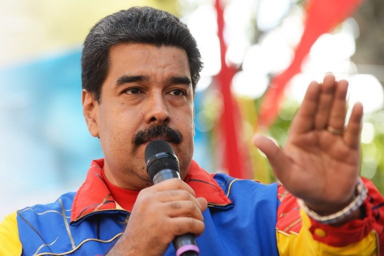 Acusan ahora a Maduro de cobrar sobornos a Odebrecht