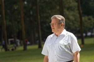 Rolando Araya: “El Estado está paralizado; tenemos una socialburocracia, con ideas políticas viejas y moribundas”