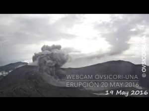 Gran erupción del Volcán Turrialba envía cenizas hacia el GAM; aeropuertos en alerta