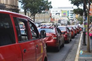 Dirigente de la Unión de Taxistas Costarricenses solicita ampliación de la restricción vehicular