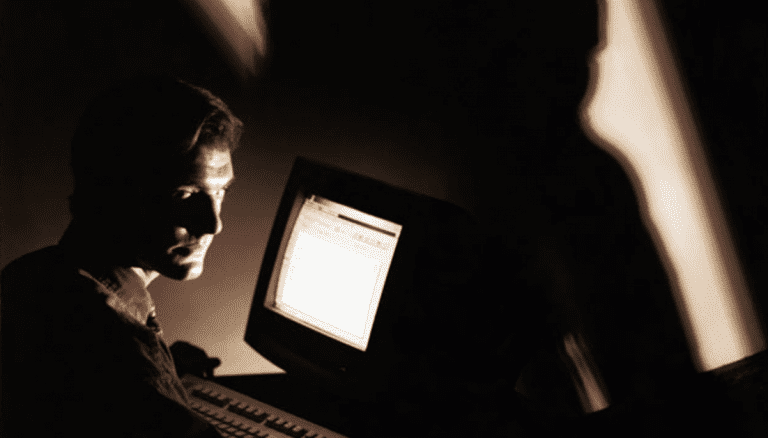 Delitos sexuales por medios tecnológicos obligan a autoridades a replantear combate