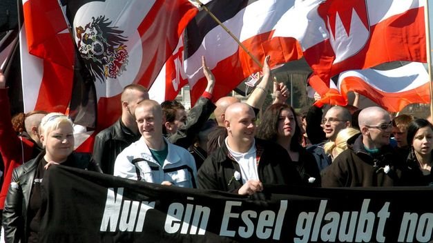 Récord de extremistas de derecha en Alemania en 2016