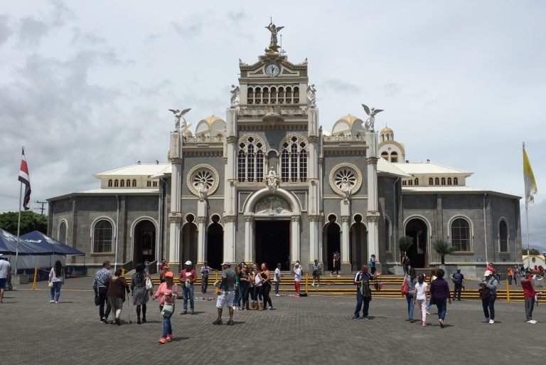 TEC: agua de la Basílica de los Ángeles es potable