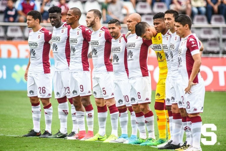 Saprissa inicia el torneo con victoria de 4-2 sobre Carmelita