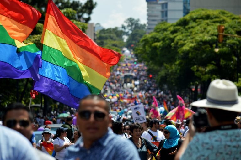 FDI lanza App para combatir discriminación hacia personas LGBTI