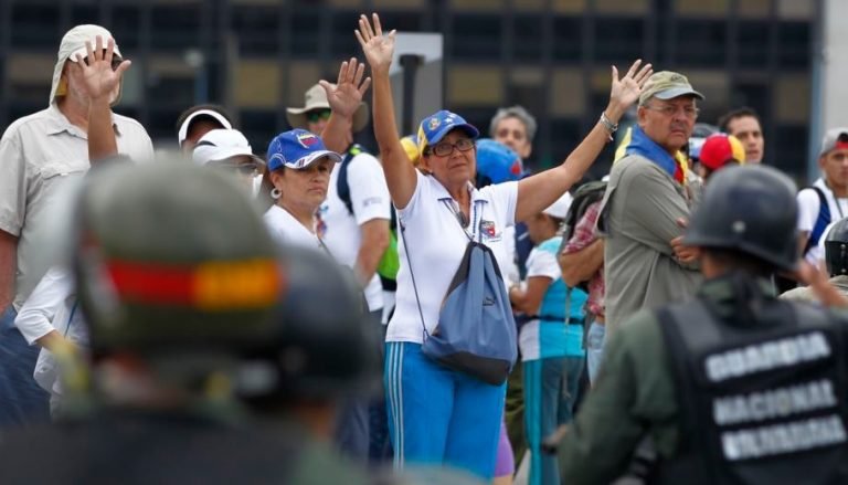 Participación en elecciones: otro punto de conflicto en Venezuela