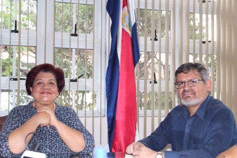 Jerarca e ingeniero del Ministerio de Salud se contradicen sobre deslizamiento del Relleno Sanitario La Uruka