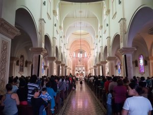 250 embarazadas participaron en la Hora Santa a San Ramón Nonato